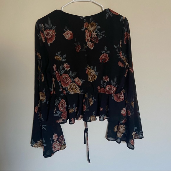 Altar’d State Small Floral Long Sleeve Cropped Top - Picture 7 of 8